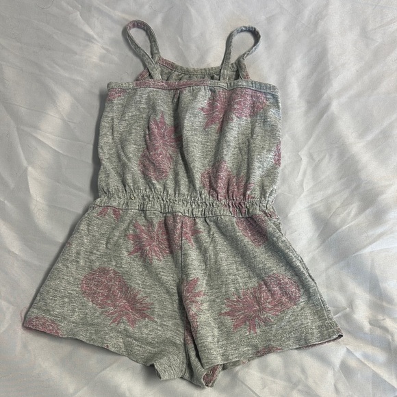 GAP - Gray and Pink Romper/Jumpsuit - Picture 3 of 3